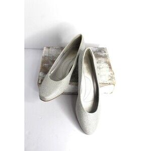 Dream Paris Mila Women's 10‎ Dress Shoes Silver Metallic Cushioned Wedding NEW